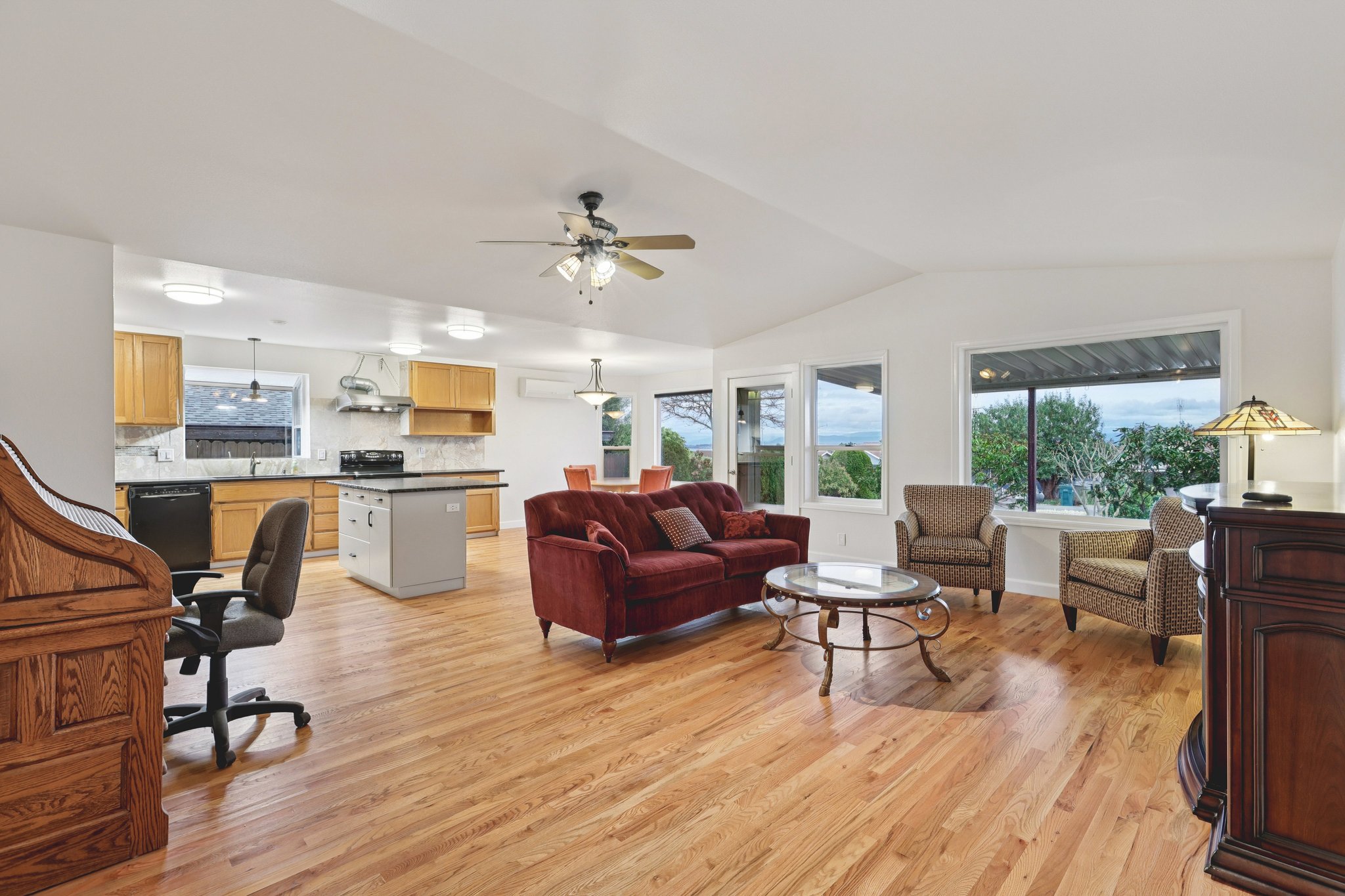 Carol St-S0403-012.jpg