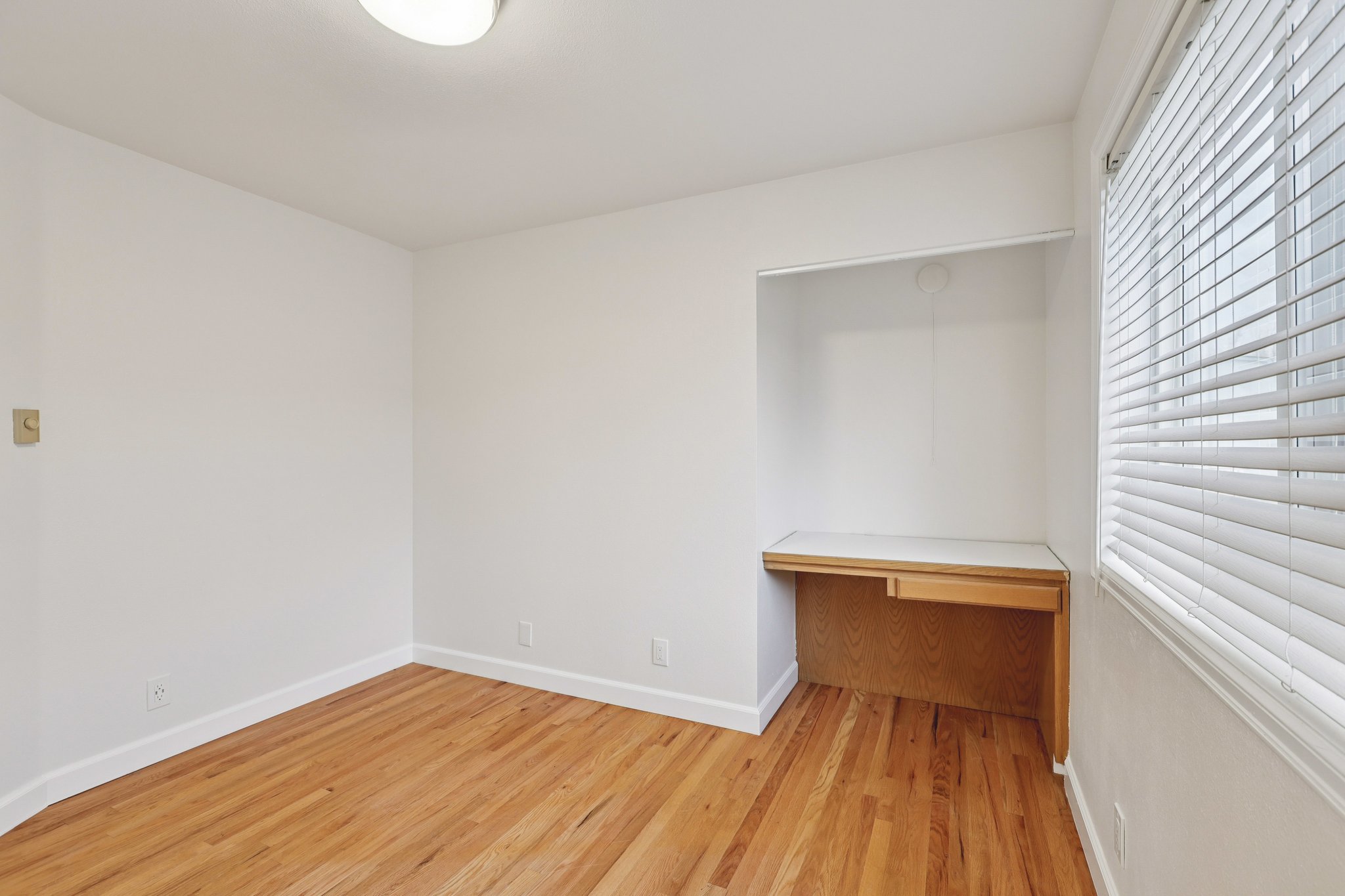 Carol St-S0403-024.jpg