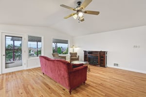 Carol St-S0403-011.jpg