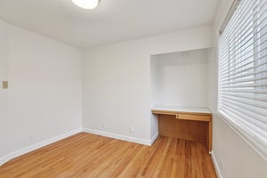 Carol St-S0403-024.jpg