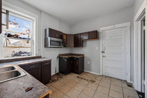 1518 E 75th St, Chicago, IL 60619_006