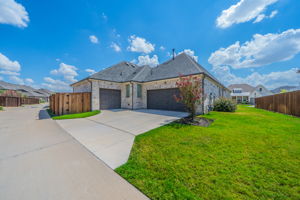  Photo 31