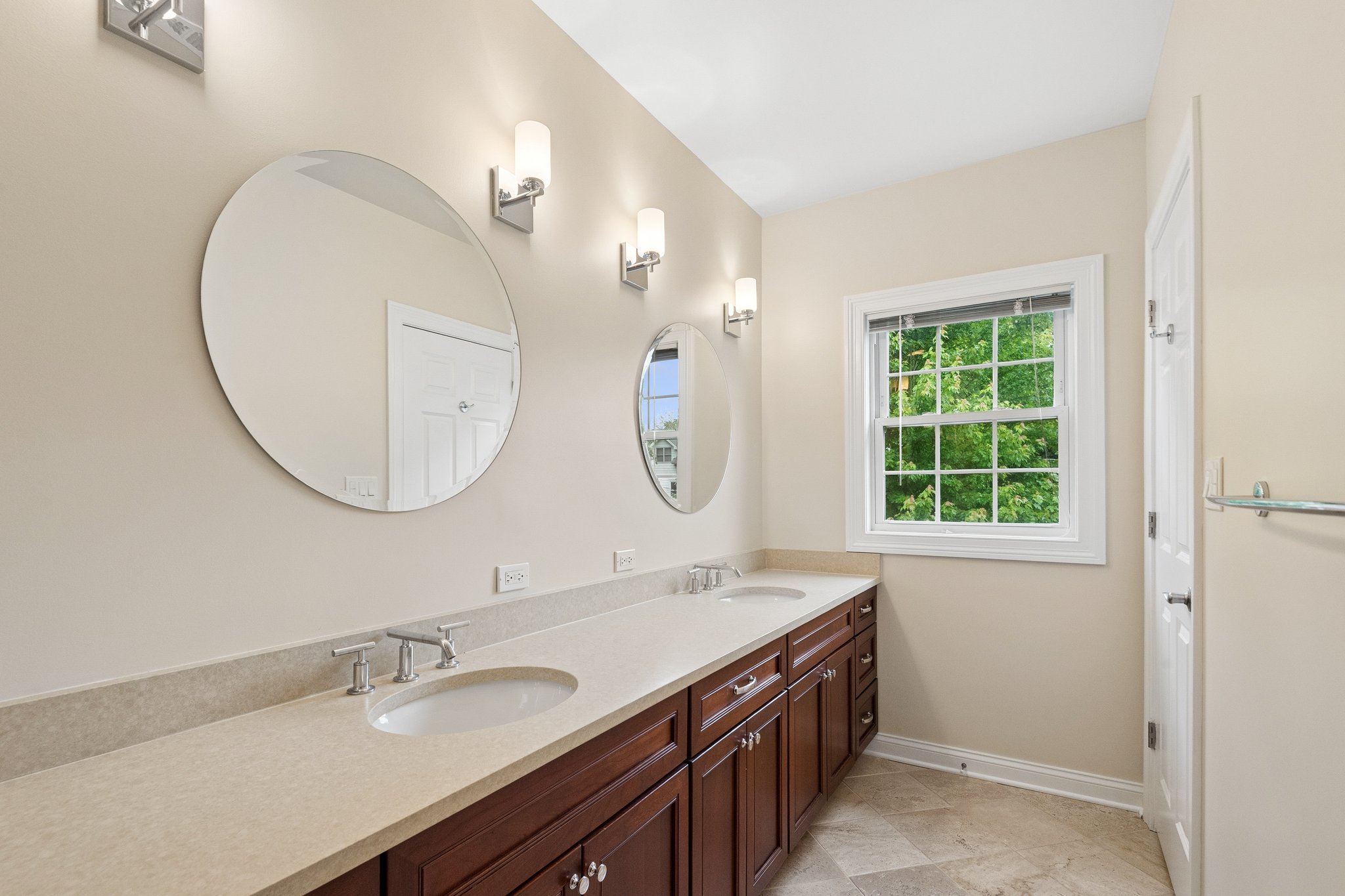 1518 W Norwood St_032.jpg