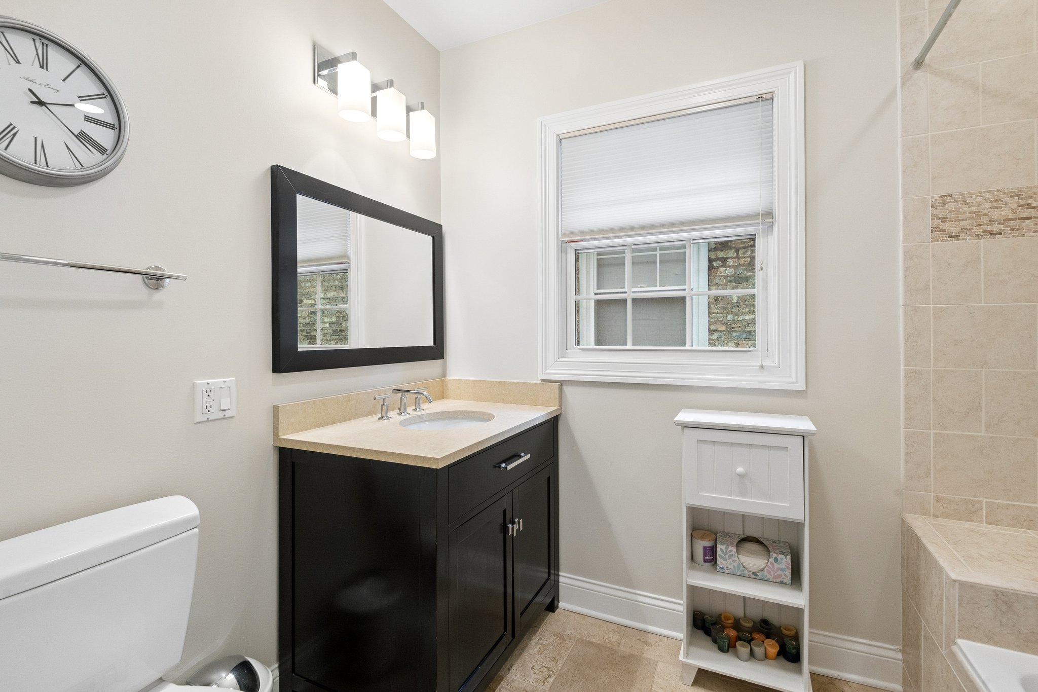 1518 W Norwood St_035.jpg