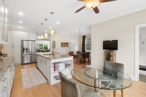 1518 W Norwood St_017.jpg