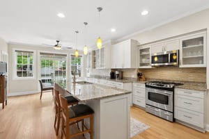 1518 W Norwood St_019.jpg