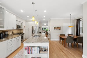 1518 W Norwood St_020.jpg
