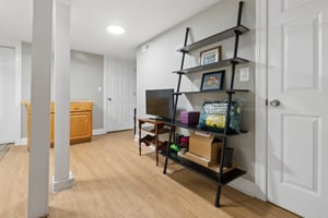 1518 W Norwood St_042.jpg