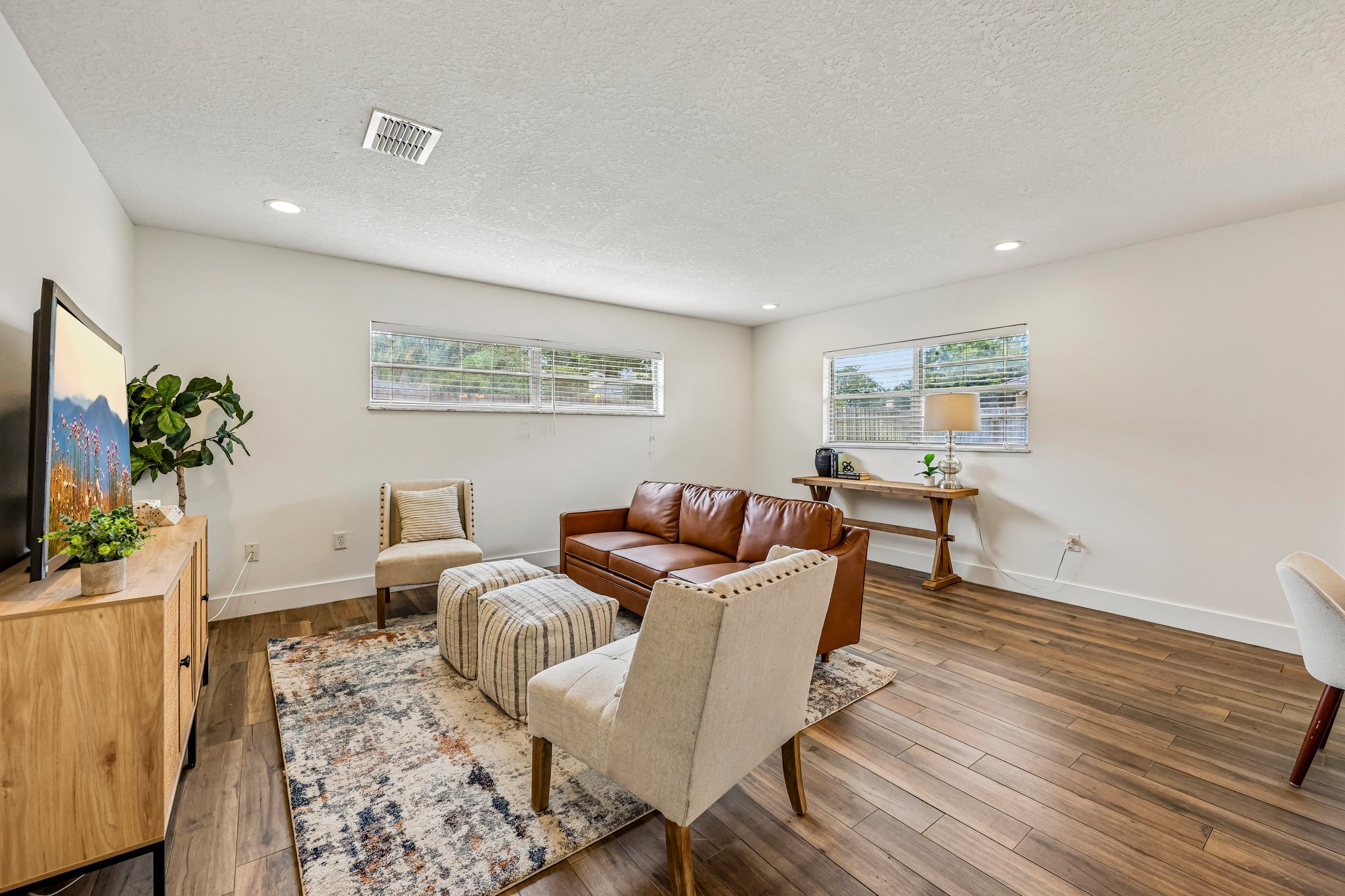 Glastonberry Rd-S3009-009.jpg