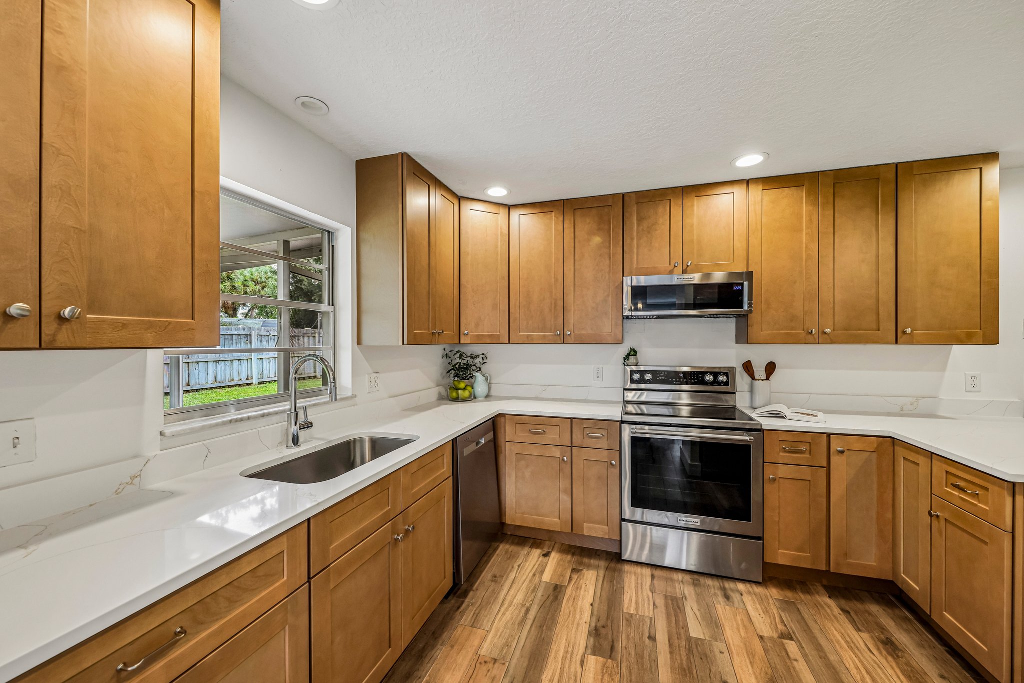 Glastonberry Rd-S3009-022.jpg
