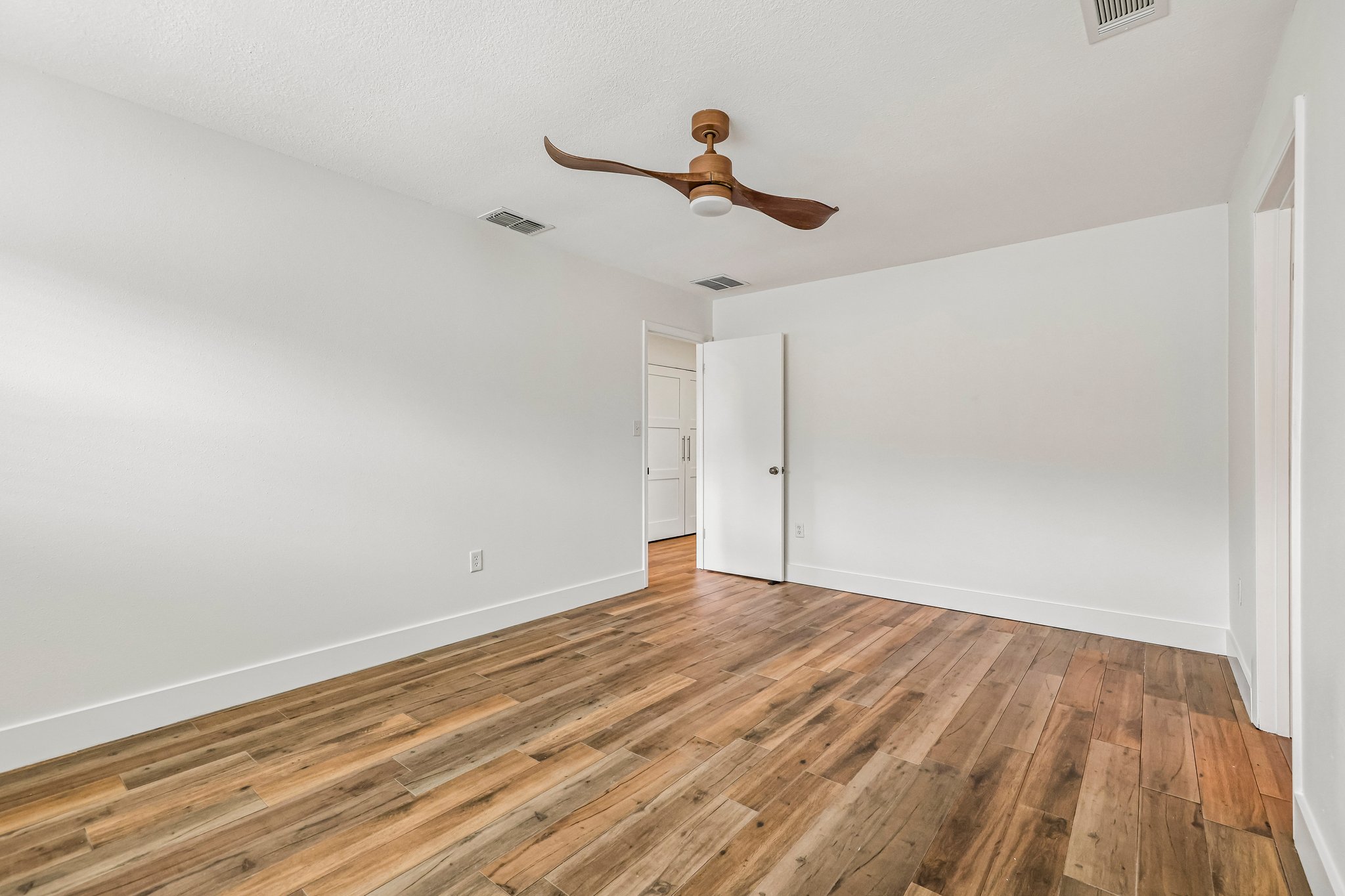 Glastonberry Rd-S3009-027.jpg
