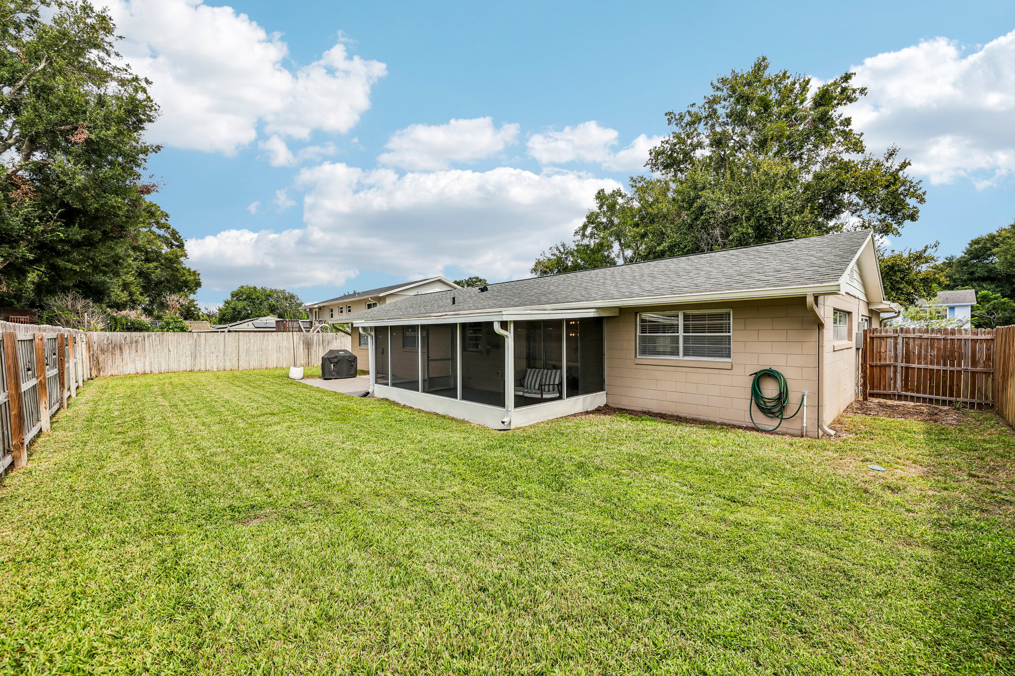 Glastonberry Rd-S3009-046.jpg