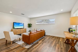 Glastonberry Rd-S3009-010.jpg