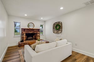 Glastonberry Rd-S3009-013.jpg