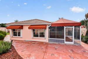 Side Courtyard