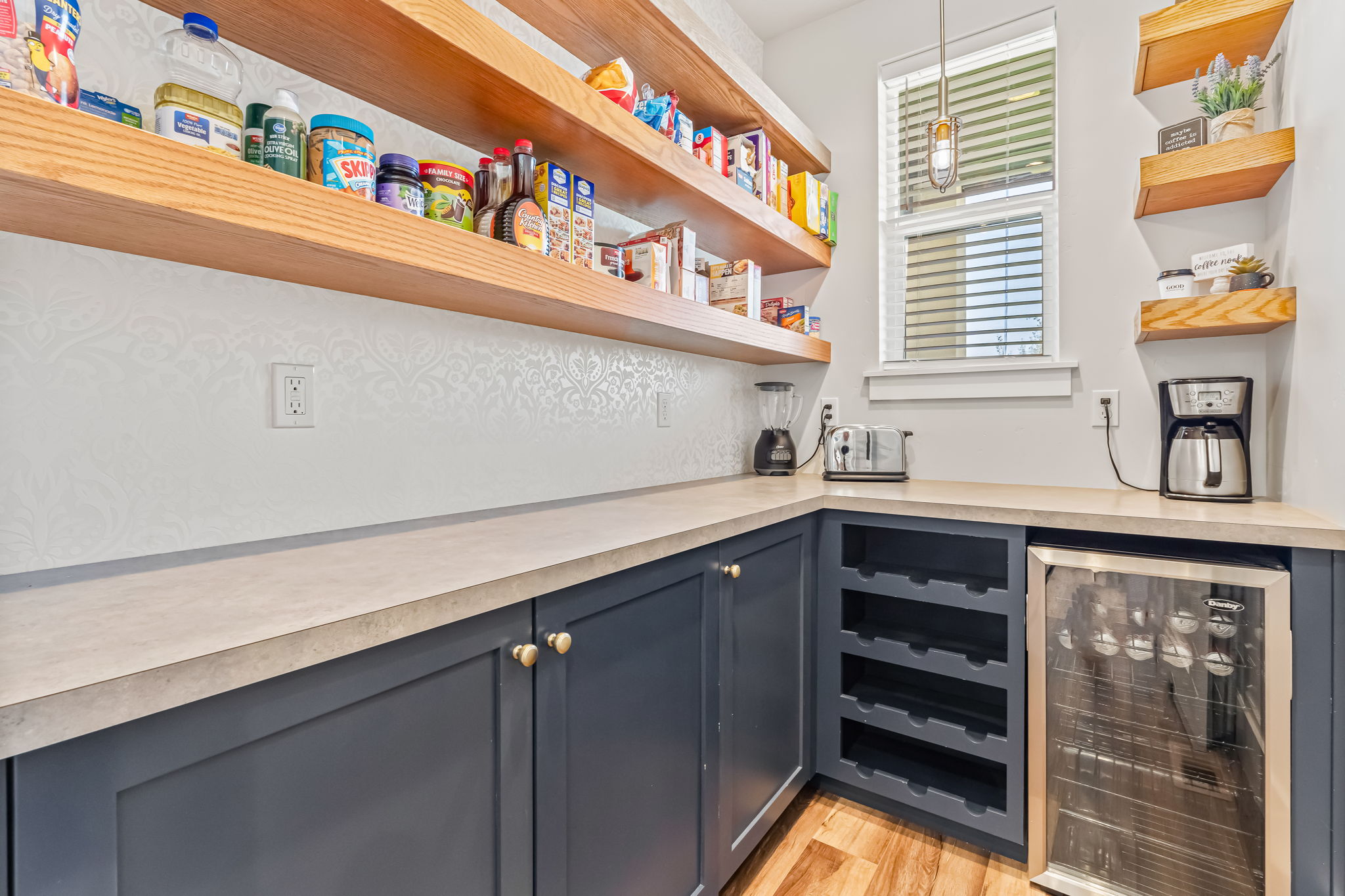 Large Pantry