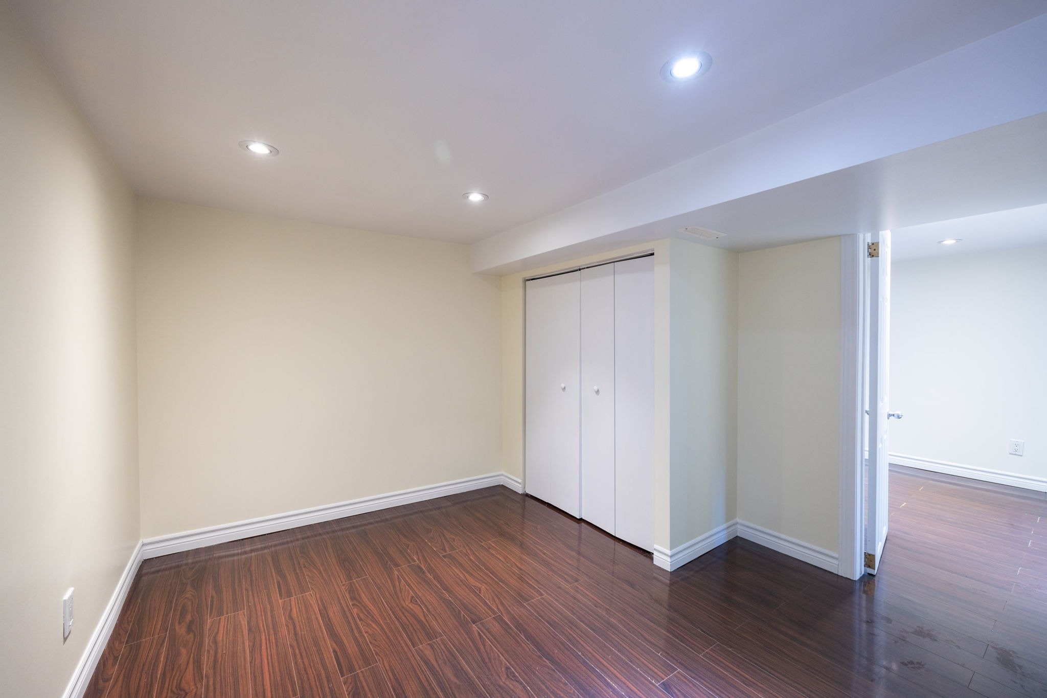 Toronto property showcase — delivered property photograph 13