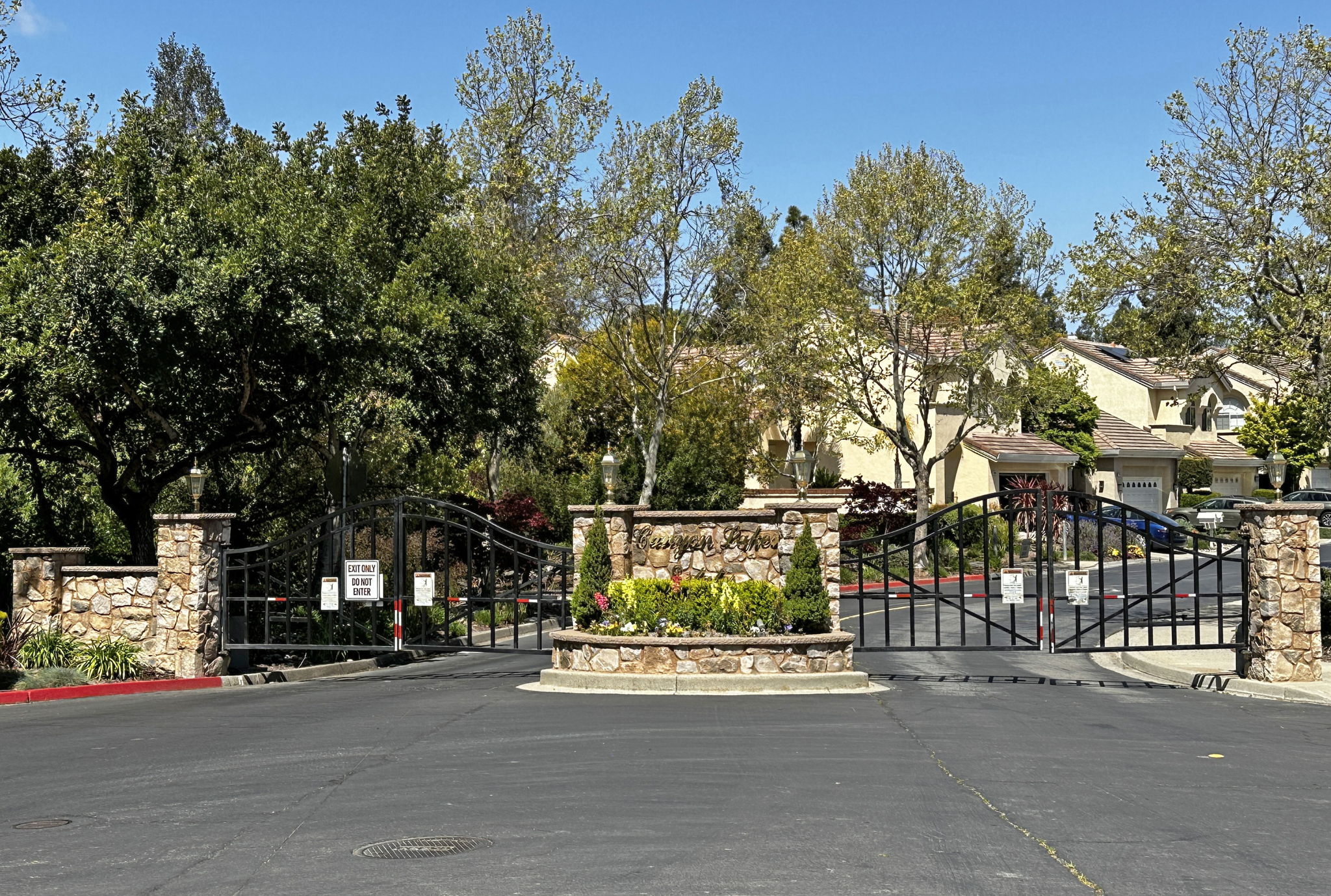  Photo 45