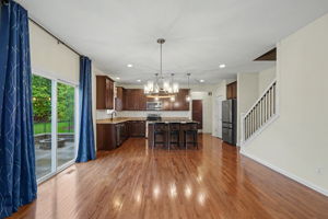 Eat-in kitchen area