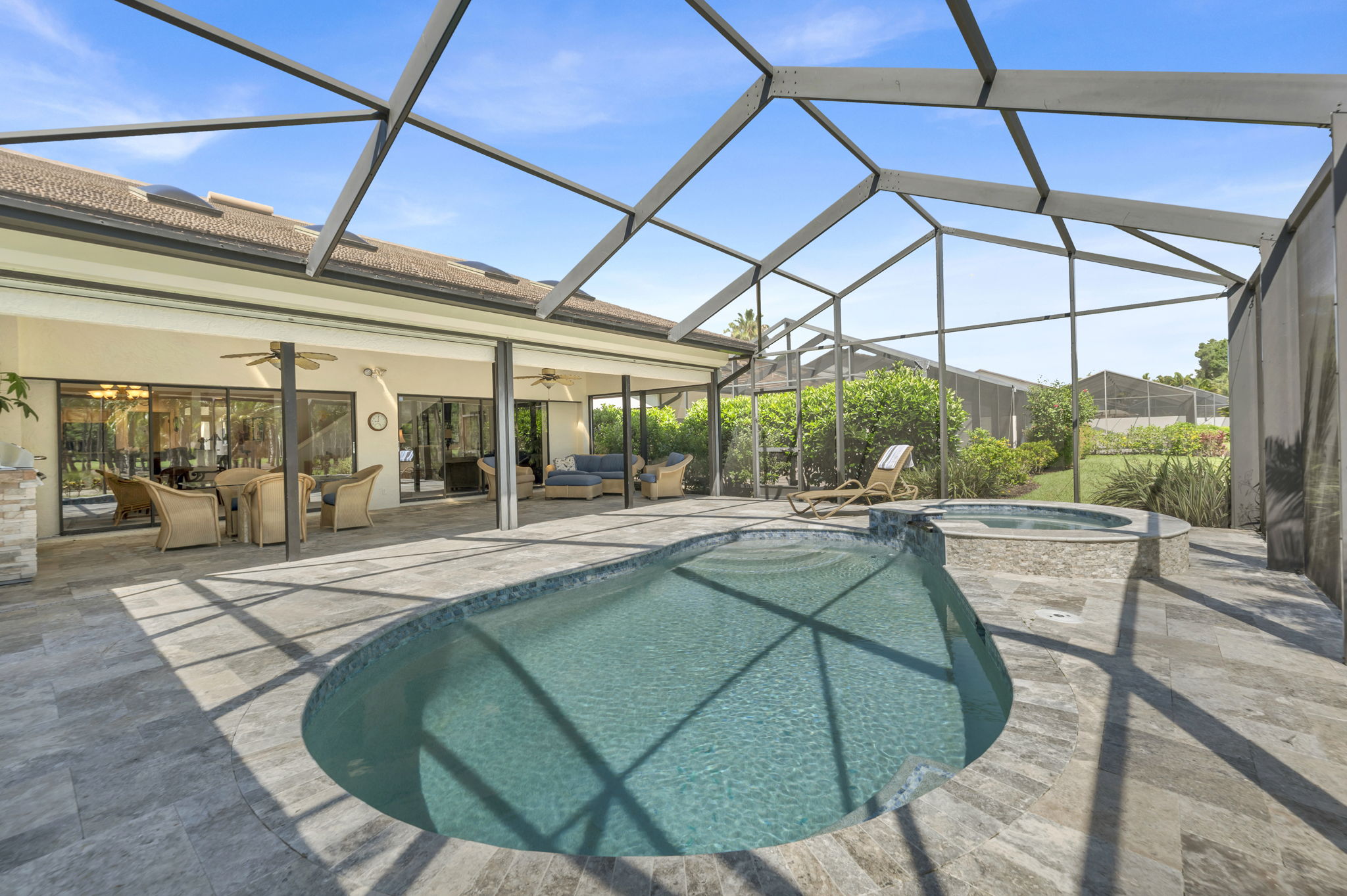 Lanai Pool View 2