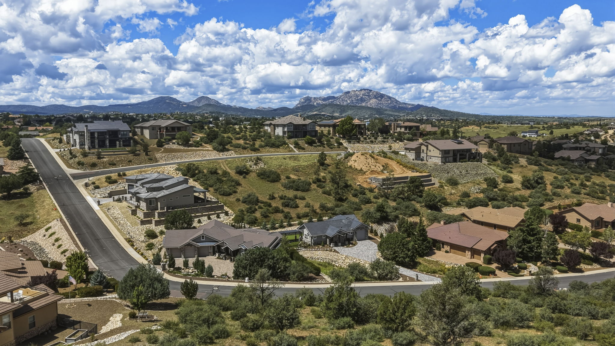 Lot Photo 2
