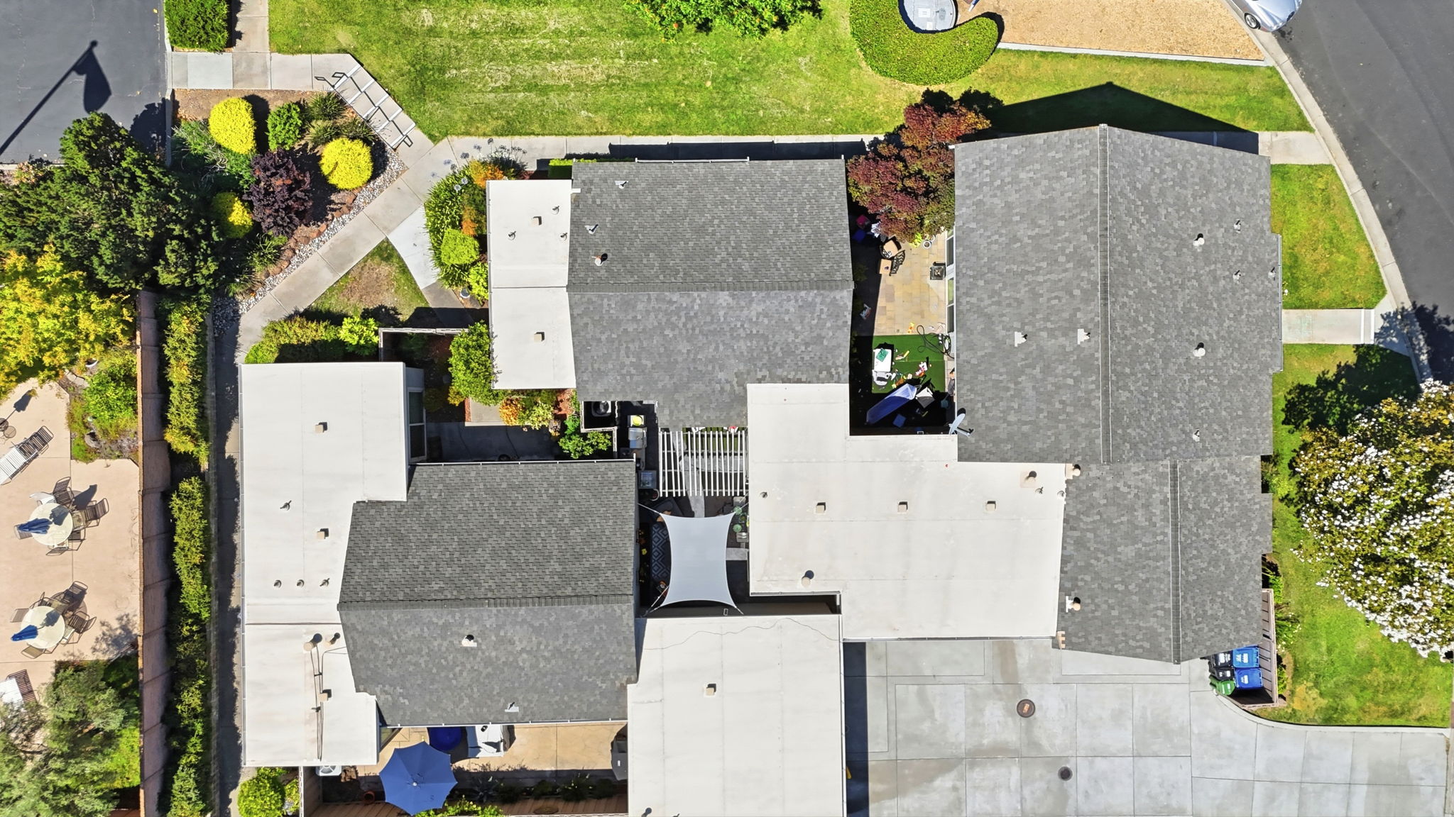 006_F8_AERIAL_152 Escobar Ave