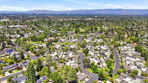 009_F8_AERIAL_152 Escobar Ave