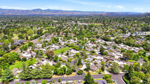 010_F8_AERIAL_152 Escobar Ave