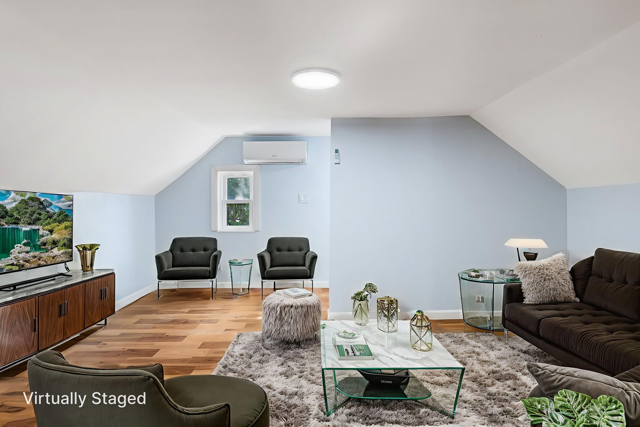 152-mulberry-33 virtually staged.jpeg