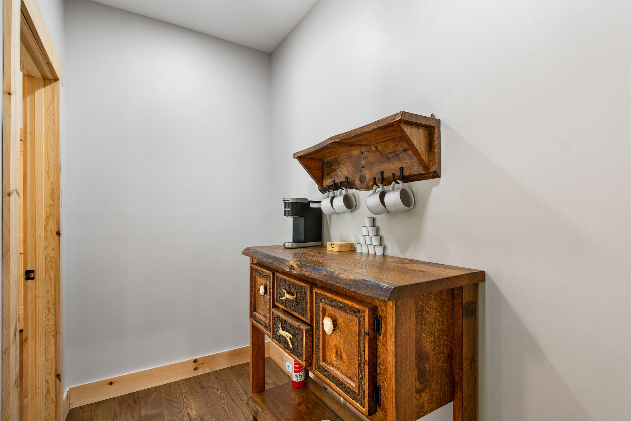  Photo 62