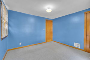  Photo 51