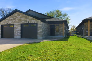  Photo 0