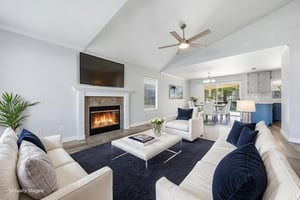 INTERIOR5 virtually staged.jpeg