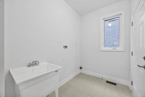  Photo 39