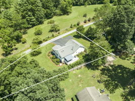 152 Upper Brush Creek Rd, Fletcher, NC 28732, USA Photo 3