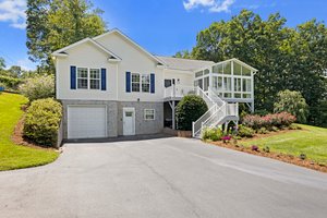 152 Upper Brush Creek Rd, Fletcher, NC 28732, USA Photo 12