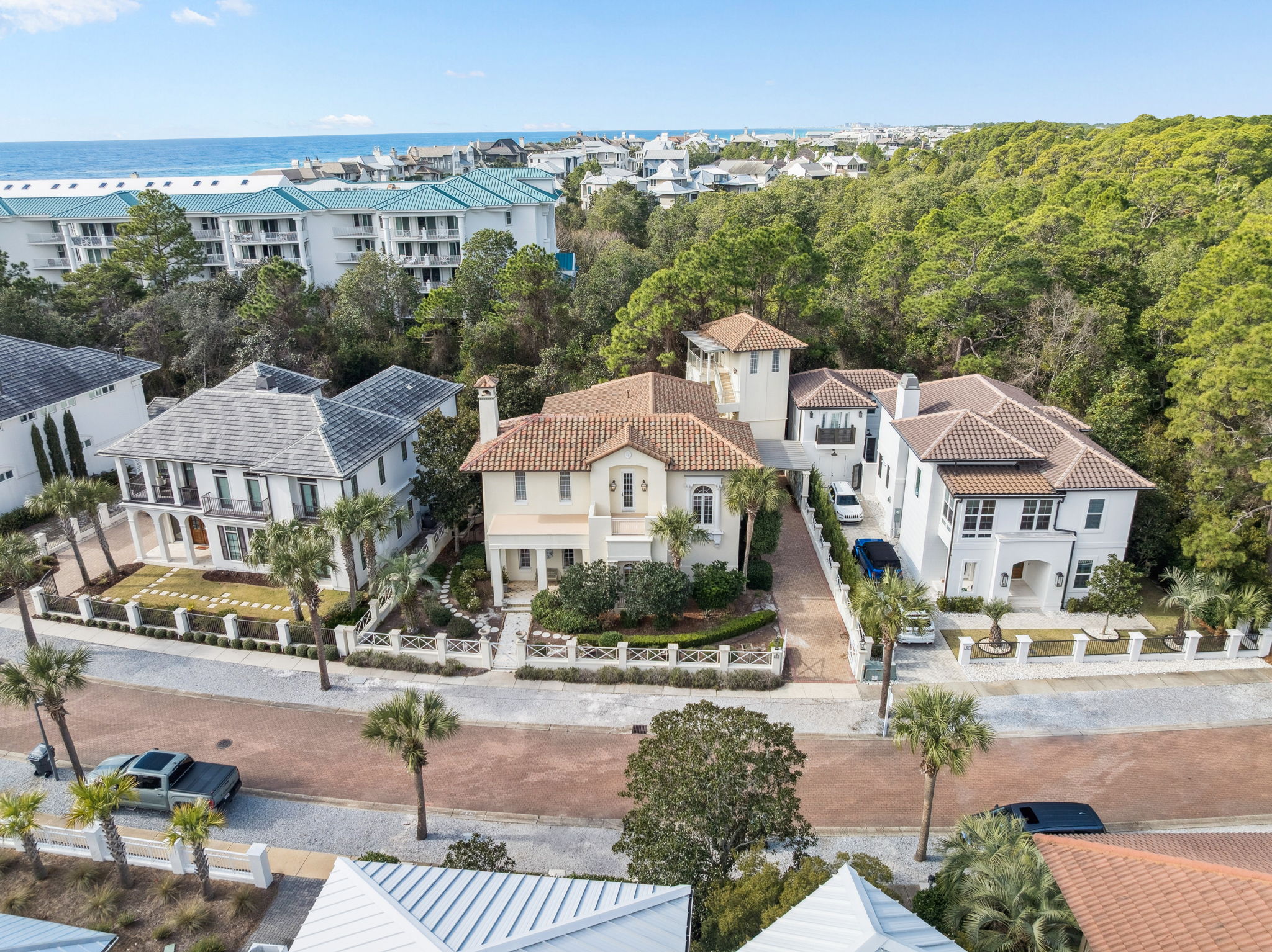 Array_152WhiteCliffsBlvd-8