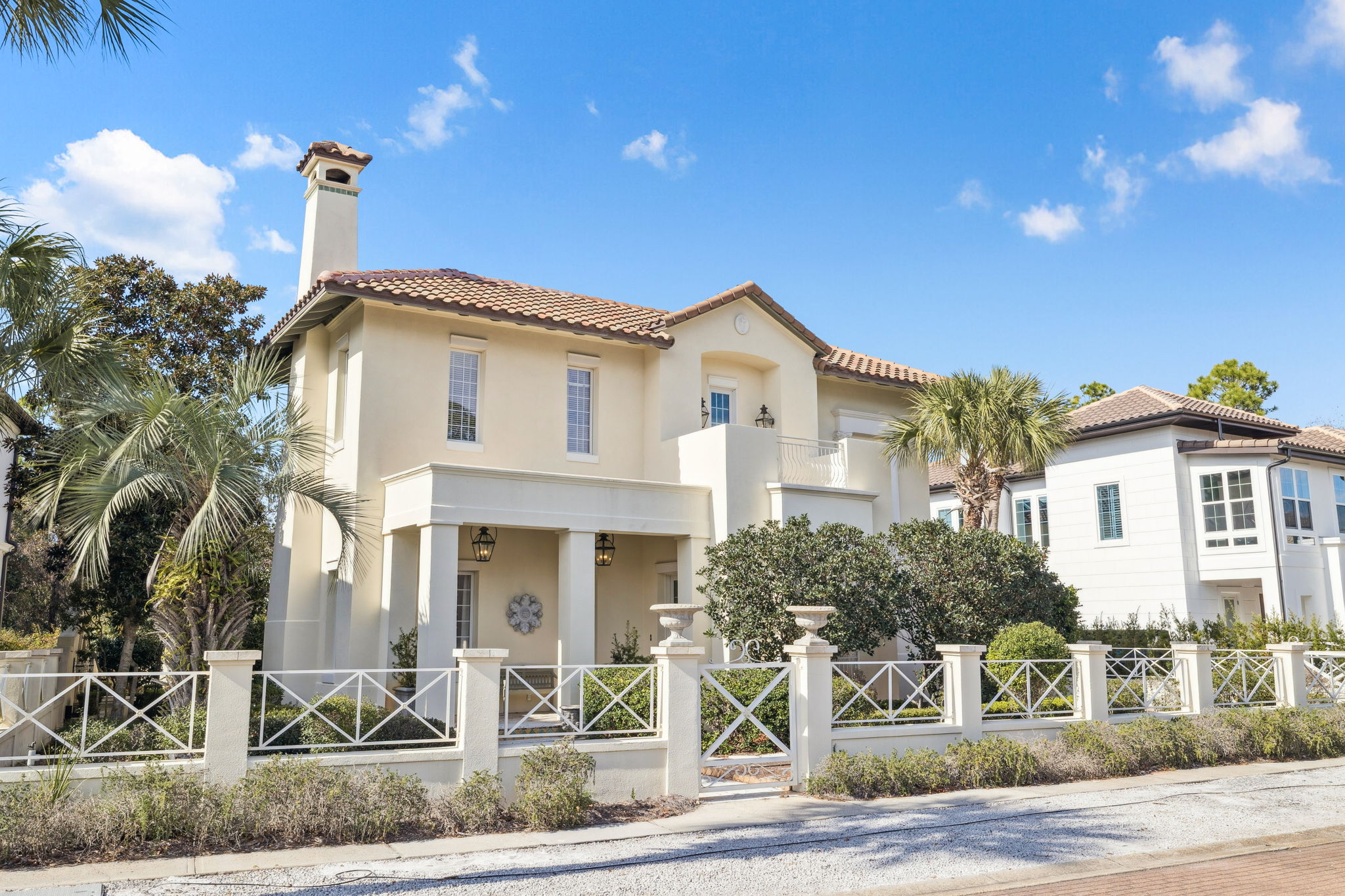 Array_152WhiteCliffsBlvd-18