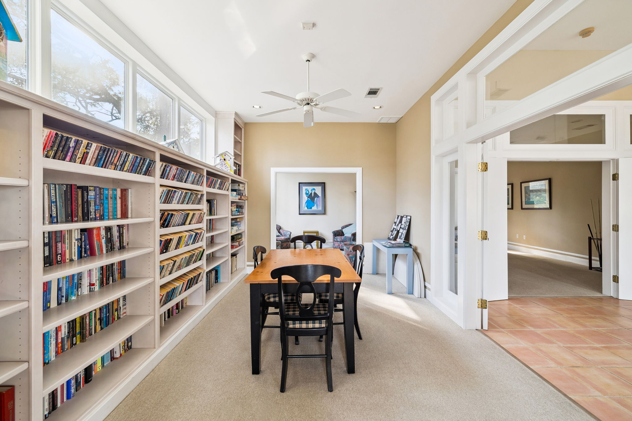 Array_152WhiteCliffsBlvd-89