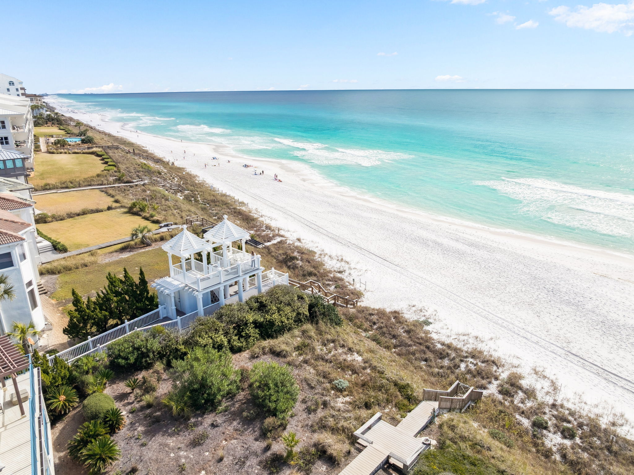 Array_152WhiteCliffsBlvd-109