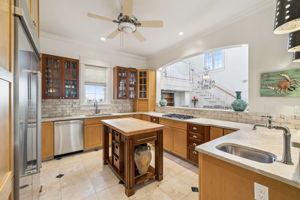 Array_152WhiteCliffsBlvd-49