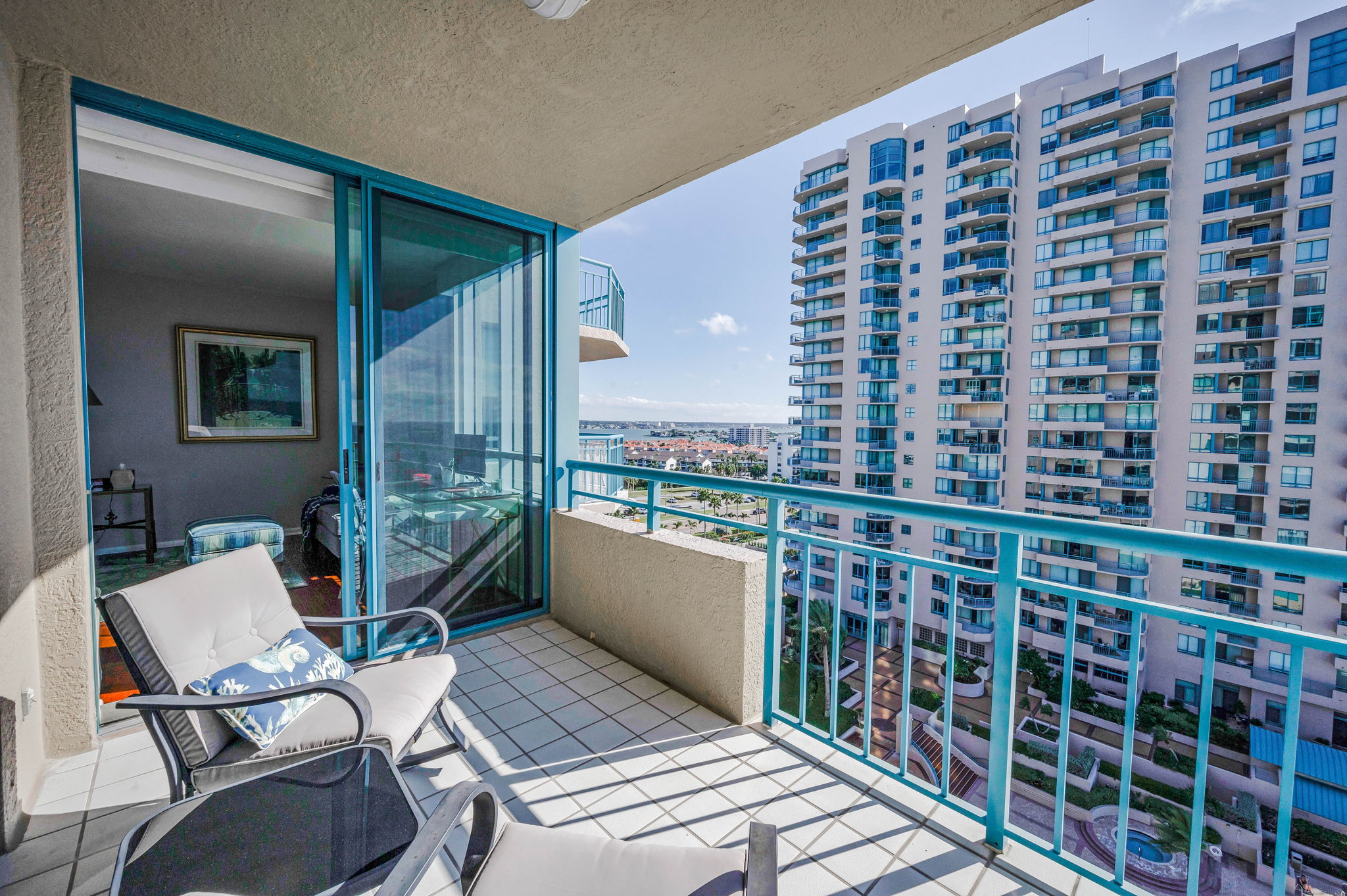 Primary Bedroom Balcony7