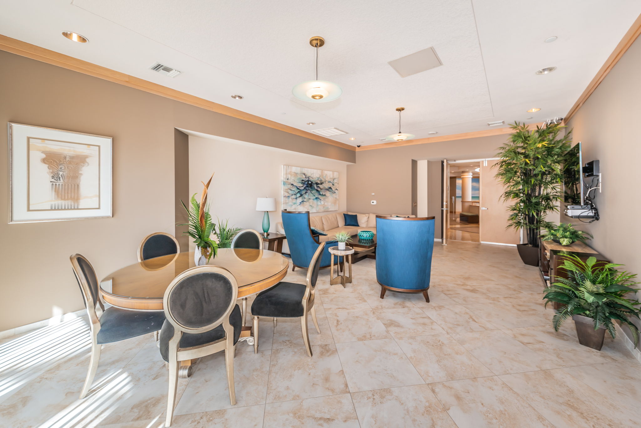 TV-Game Room3, Ultimar 2