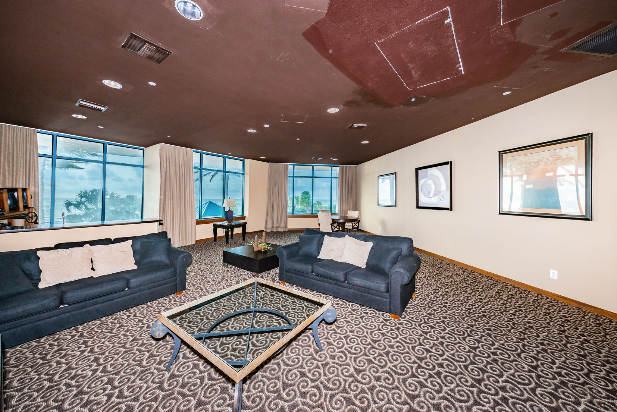 Game Room4, Ultimar 3