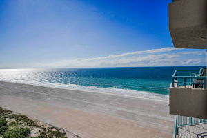 Primary Bedroom Balcony6 View