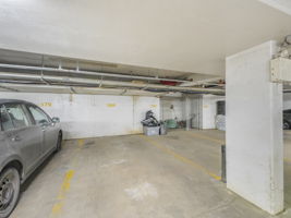  Photo 49