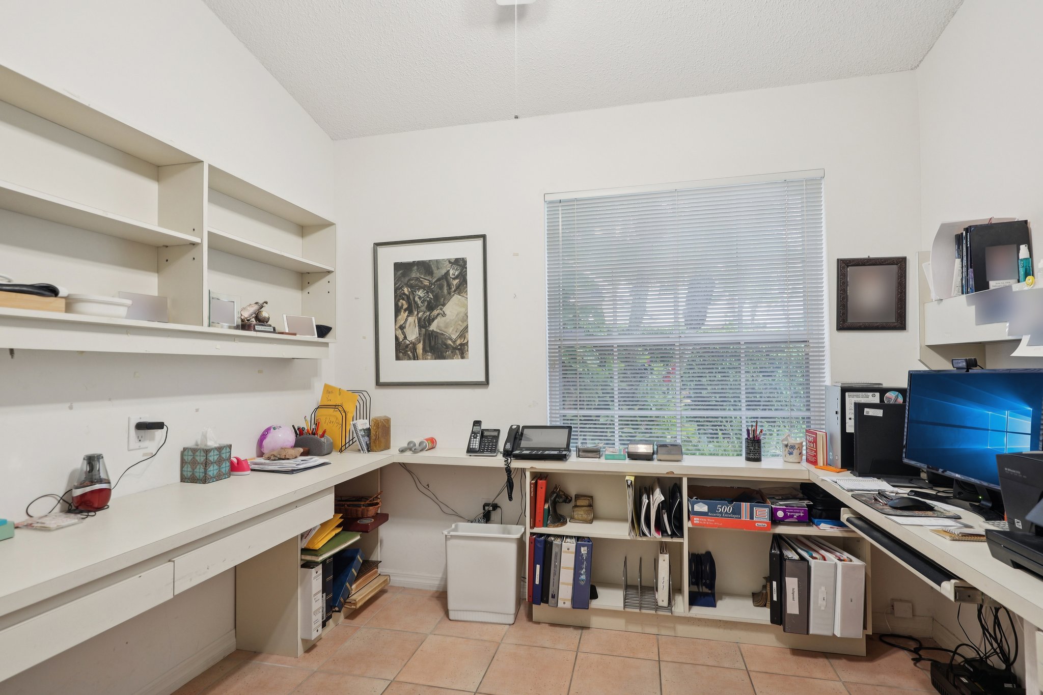 Wilshire Cir-S1803-016.jpg