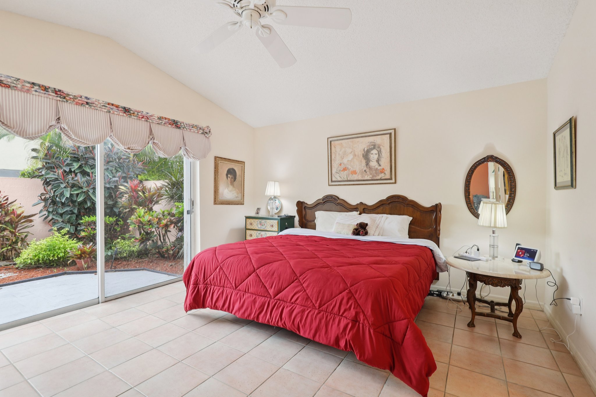 Wilshire Cir-S1803-027.jpg