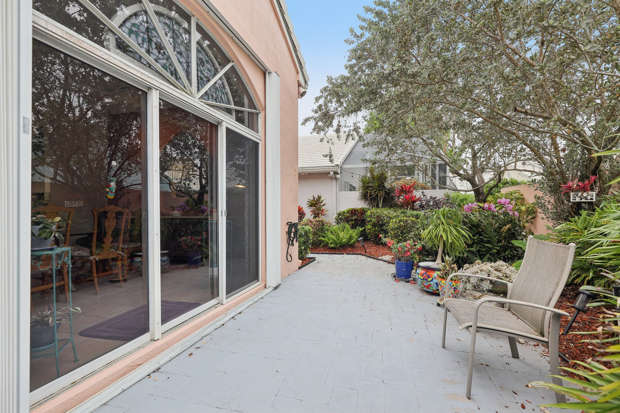 Wilshire Cir-S1803-039.jpg