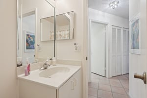 Wilshire Cir-S1803-021.jpg